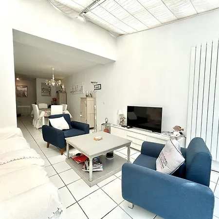 Maison 5 Pieces - Et Commerces A Proximite - Centre - Lb000-055 La Baule